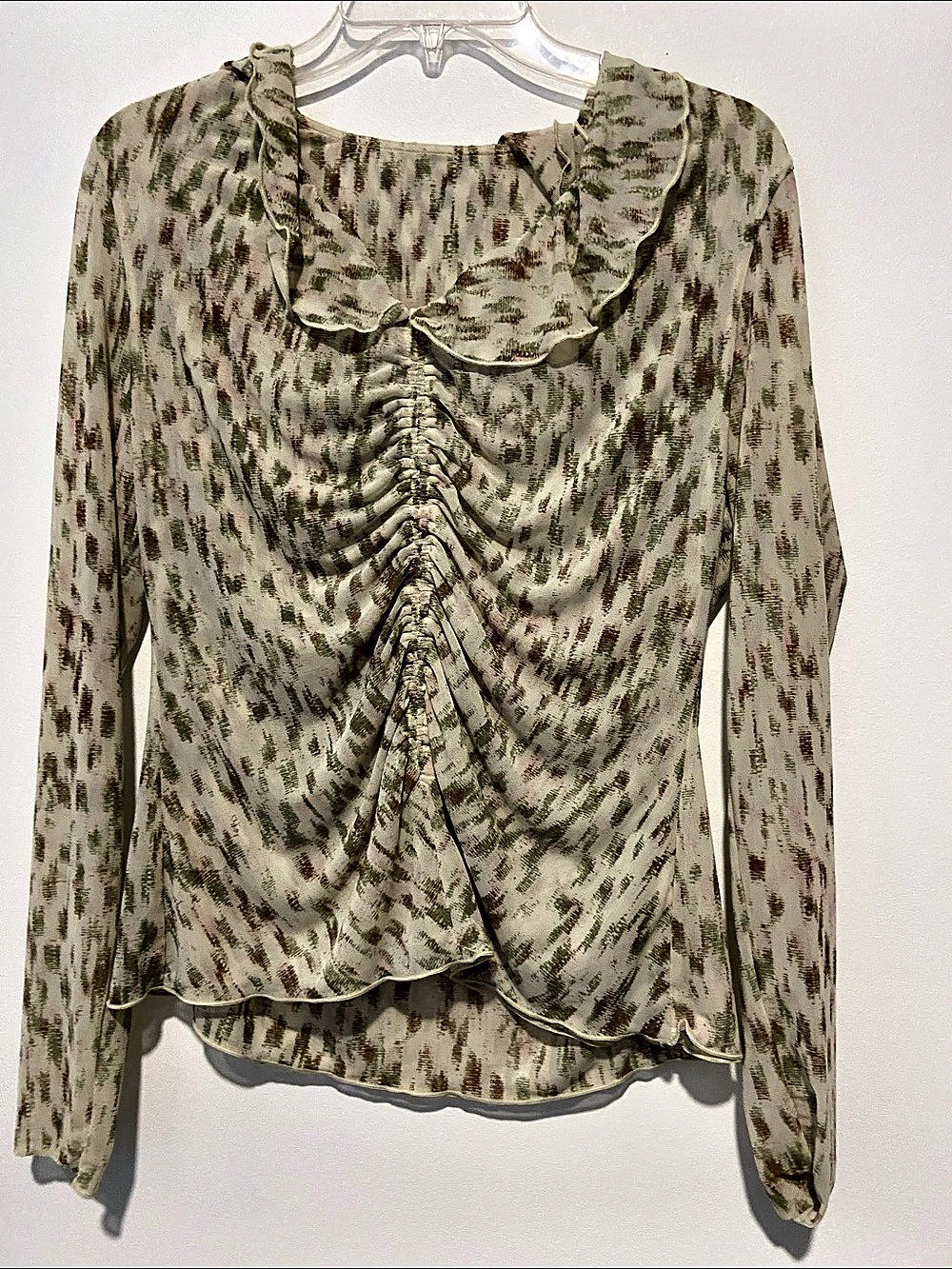 cabi Abstract Ruched Blouse in Cream & Green Size Medium